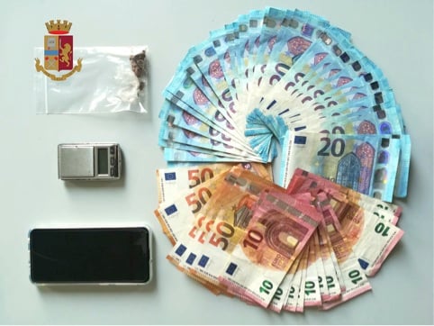 Senza Titolo