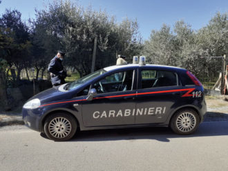 Carabinieri Via Staggi Aggressione