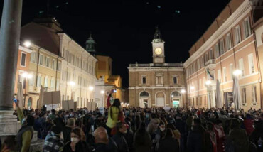 Protesta Ravenna Piazza Popolo