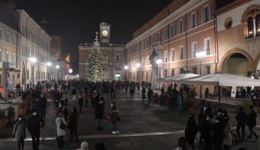 ACCENSIONE ALBERO DI NATALE PIAXZZA DEL POPOLO RAVENNA