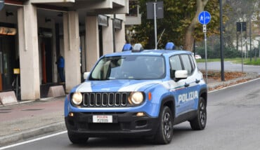 ARRESTO 2 SCOOTER PRIMA DI RAPINA DAVANTI BANCA UNICREDIT DI VIA PANFILIA A RAVENNA