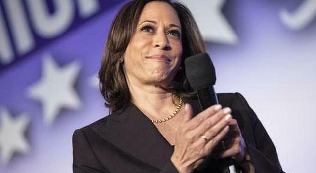 5412770 1727 Kamala Harris