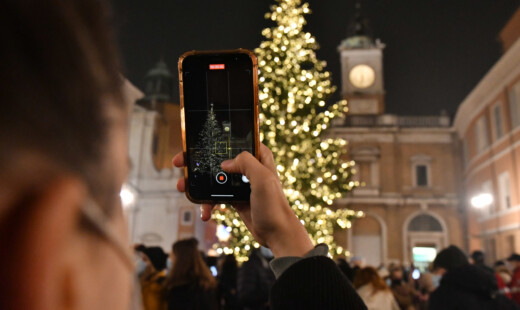 ACCENSIONE ALBERO DI NATALE PIAXZZA DEL POPOLO RAVENNA
