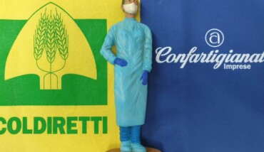 statuina infermiera presepe 