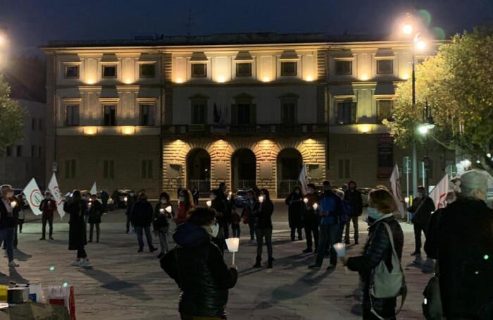 Movimento 3 V Piazza