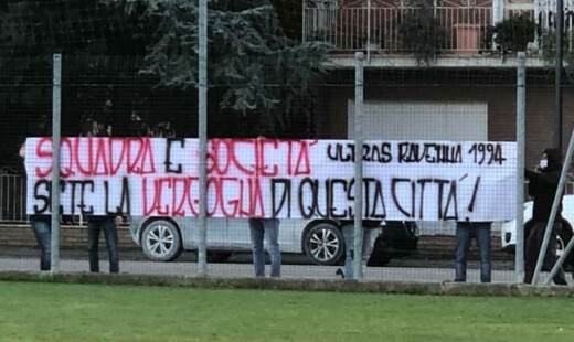 Striscione Ultras Ravenna