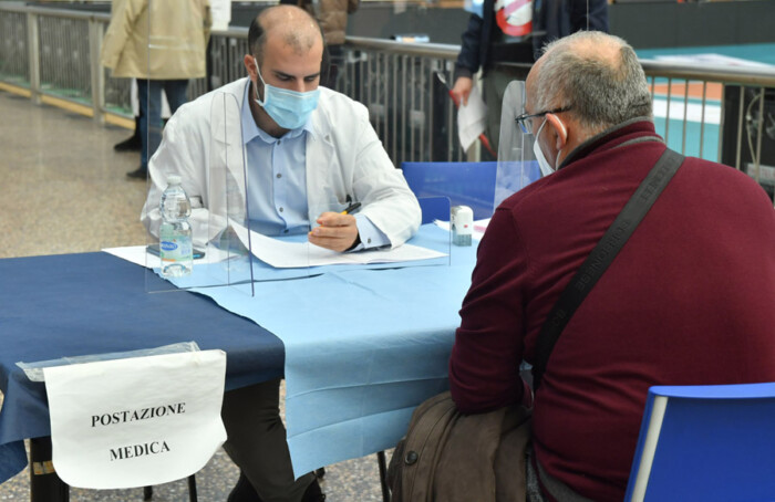 CAMPAGNA VACCINALE PALA DE ANDRE' RAVENNA