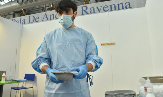 CAMPAGNA VACCINALE PALA DE ANDRE' RAVENNA