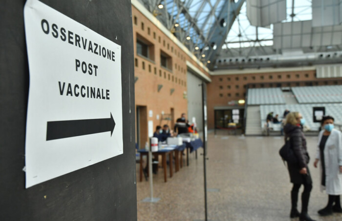 CAMPAGNA VACCINALE PALA DE ANDRE' RAVENNA