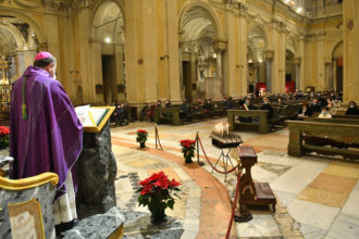 SANTA MESSA PER VITTIME COVID VESCOVO LORENZZO GHIZZONI DUOMO RAVENNA