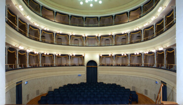 Interno Teatro Comunale Russi