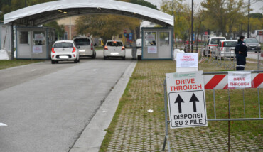 DRIVE THROUGH TAMPONE COVID PARCHEGGIO PALA DE ANDR RAVENNA