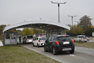 DRIVE THROUGH TAMPONE COVID PARCHEGGIO PALA DE ANDR RAVENNA