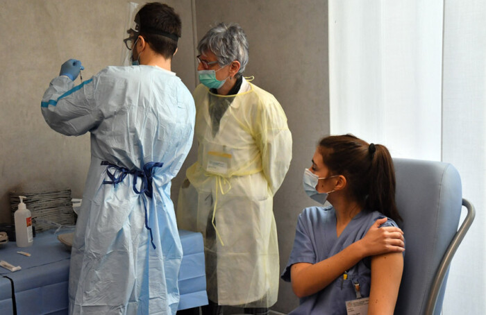 INIZIO VACCINAZIONI COVID RAVENNA VACCINODAY 27 DICEMBRE 2020