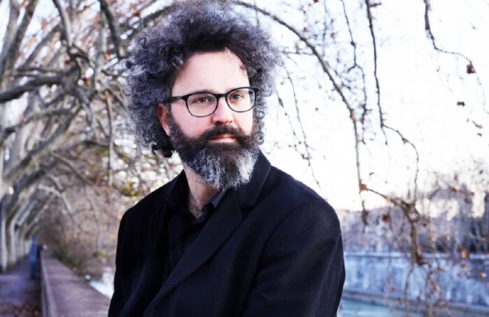 Simone Cristicchi 3 Crediti Ambra Vernuccio Min