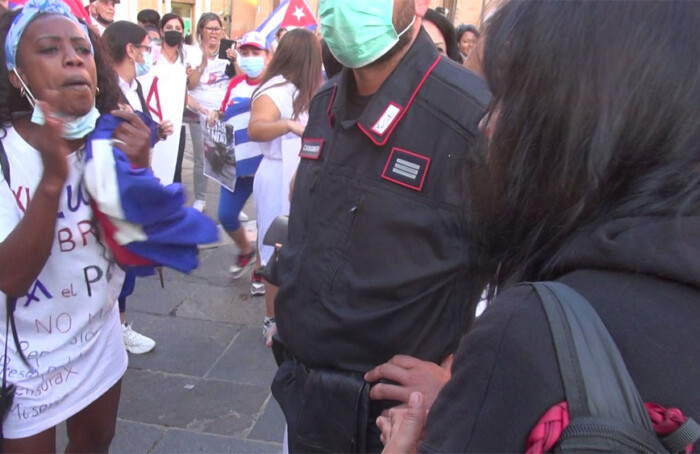 Tensione Cuba Sinistra