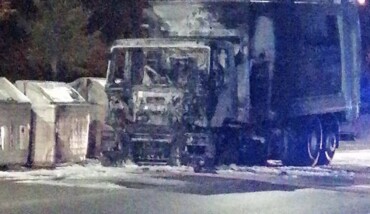 Camion Rifiuti Incendio