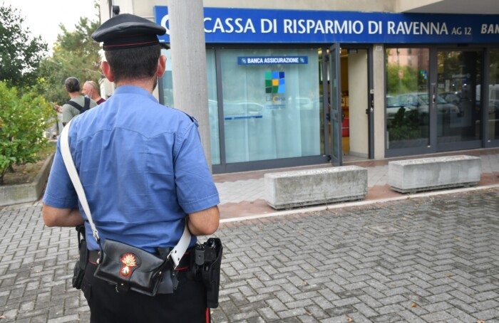 Rapina Via Galilei