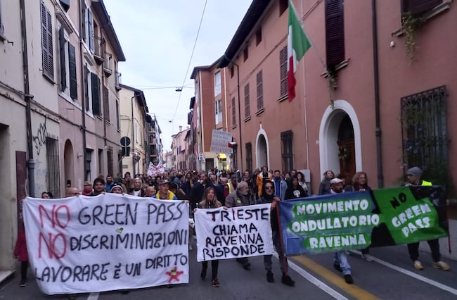 Manifestazione No Vax