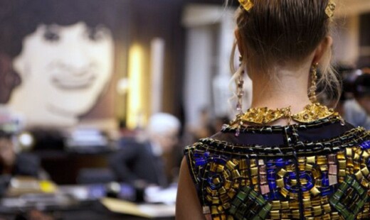 Un Vestito Della Collezione Paris Byzance Per Chanel Del 2010 Firmato Da Karl Lagerfeld E Ispirato Ai Mosaici Di Ravenna