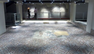 Domus Dei Tappeti Di Pietra 