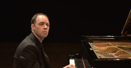 Olaf John Laneri Pianista