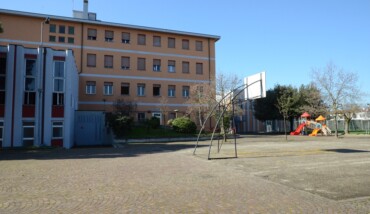 Scuola Lugo Cortile