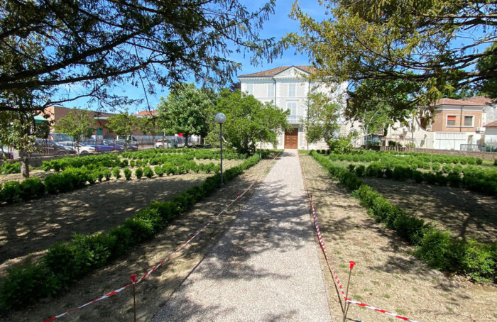Il Nuovo Giardino Di Villa Verlicchi, Lavezzola, Maggio 2022 (1)