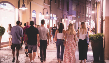 Passeggio Rvenna Bella Di Sera