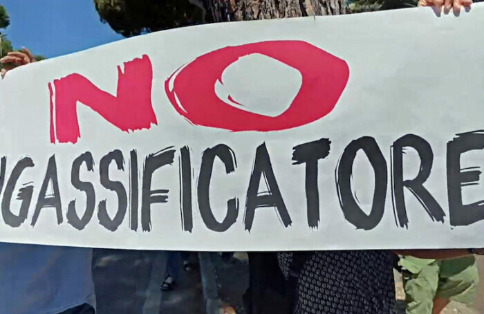 Protesta No Rigassificatore