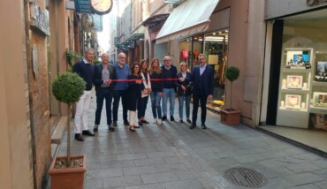 Inaugurazione Fioriere Via Cairoli 