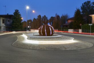 L'installazione Sulla Rotatoria Della Guidana San Lorenzo, Cotignola (1)