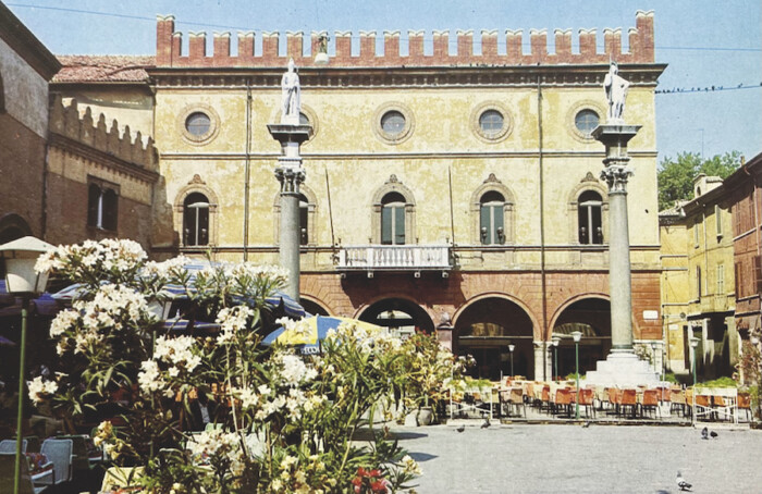 Palazzo Merlato Anni 60 70