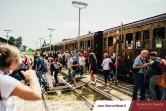 Treno Di Dante Passeggeri