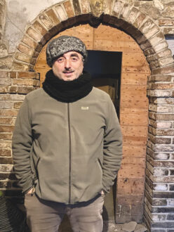 Il vignaiolo di Bertinoro sfida le convenzioni con il vino Alberto Mazzotti Vignaiolo