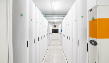 Green Data Center (2) (5) 