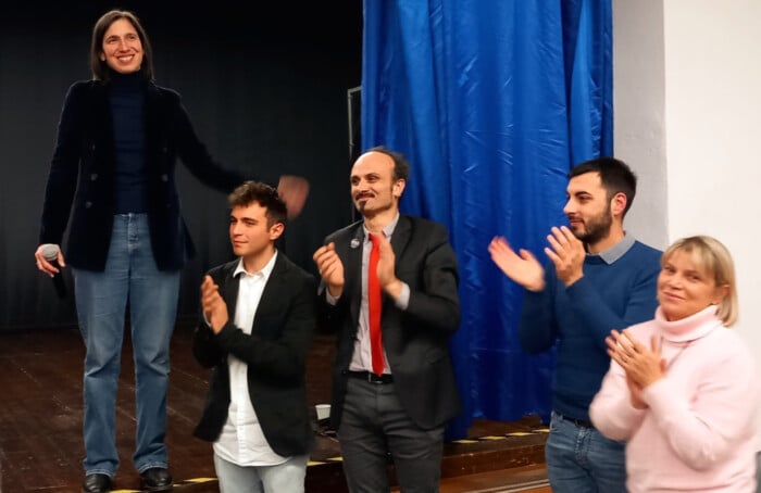 Schlein A Voltana