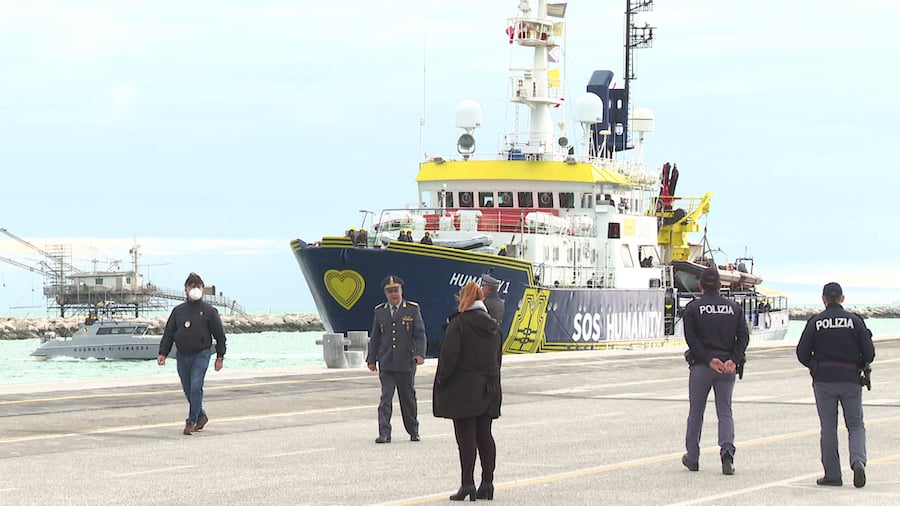 Sbarco Migranti Humanity1 1