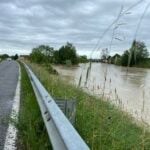 Il fiume Montone nei pressi della chiusa di San Marco alle 9 del 17 maggio