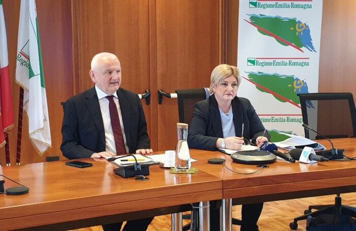 Conf Stampa Colla E Calderone