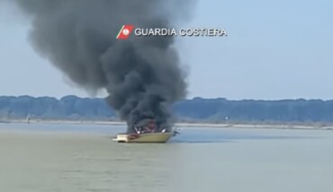 Guardia Costiera Ravenna Incendio 6 Maggio