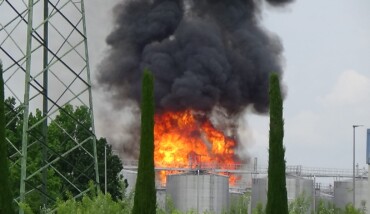Incendio Caviro Faenza Foto Argnani