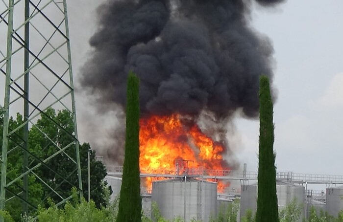 Incendio Caviro Faenza Foto Argnani