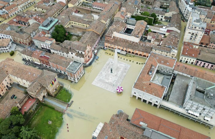 Lugo allagata, foto di Robert Gavrelescu