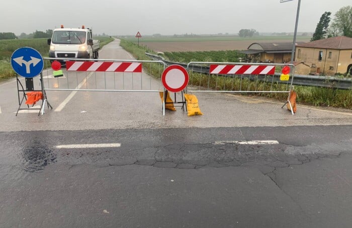 Via Sottofiume