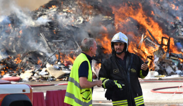 Incendio rifiuti Mezzano 21 giugno 2023