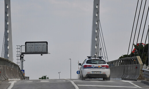 Il ponte mobile in via Attilio Monti a Ravenna