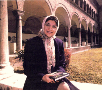 Farideh Mahdavi Damghani