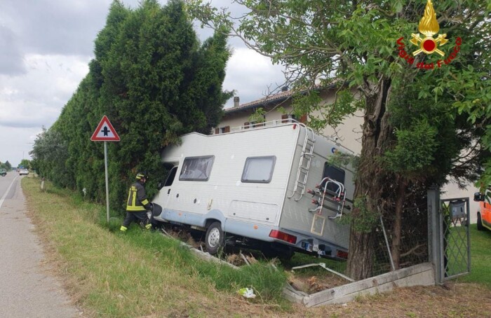 Camper Mordano Incidente Mortale