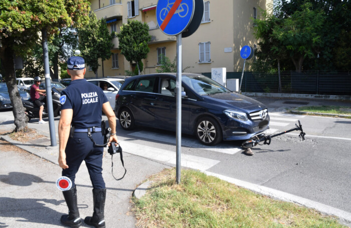 Incidente monopattino 21 luglio 2023